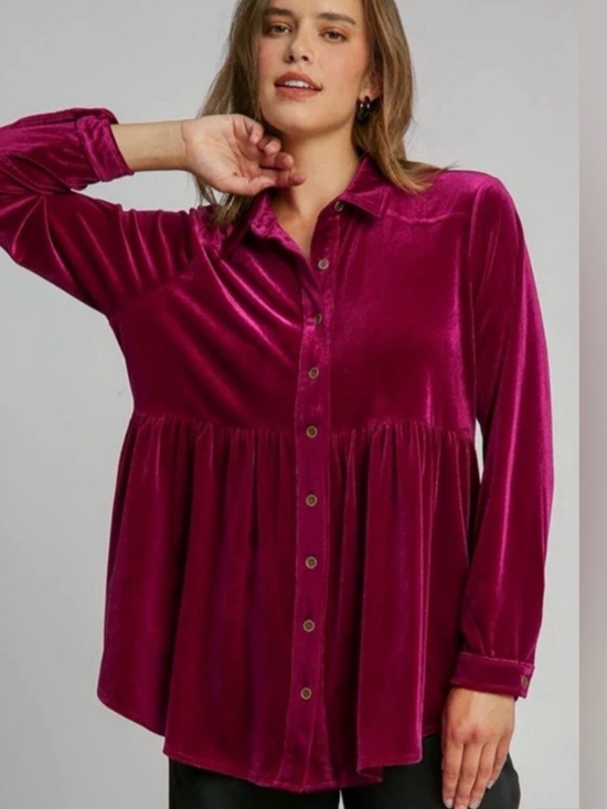 Umgee Tops - Umgee Velvet Button-Front Longer Shirt - Magenta-Size M